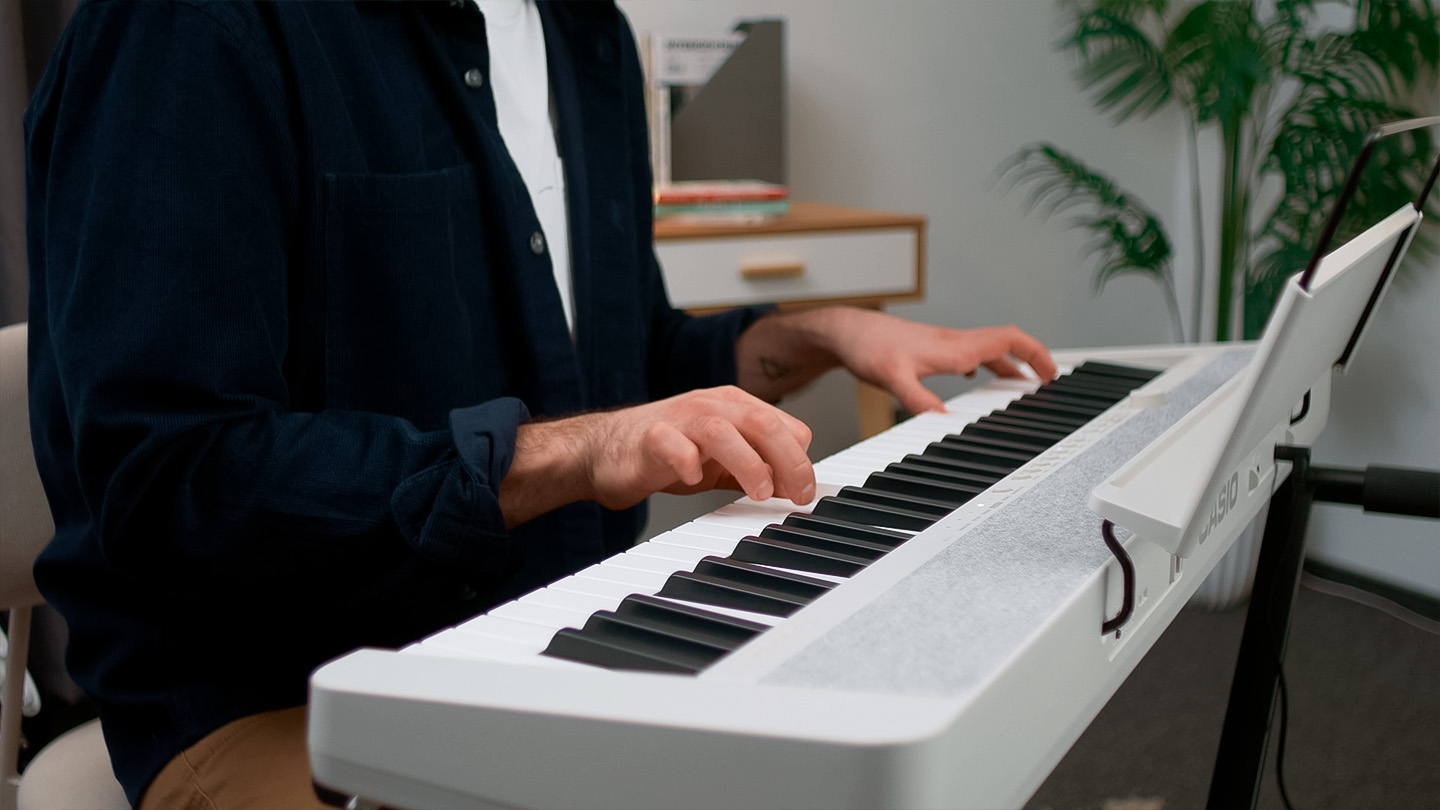 Цифровое пианино Casio CT-S1 WE - фото 3