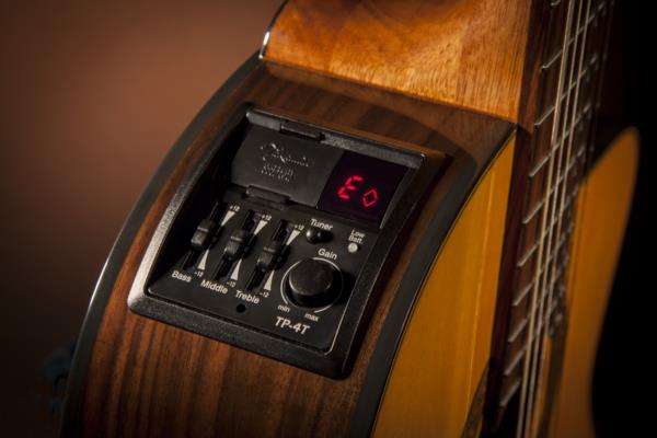 Классическая гитара Takamine GC5CE NAT — корпус и детали - фото 3