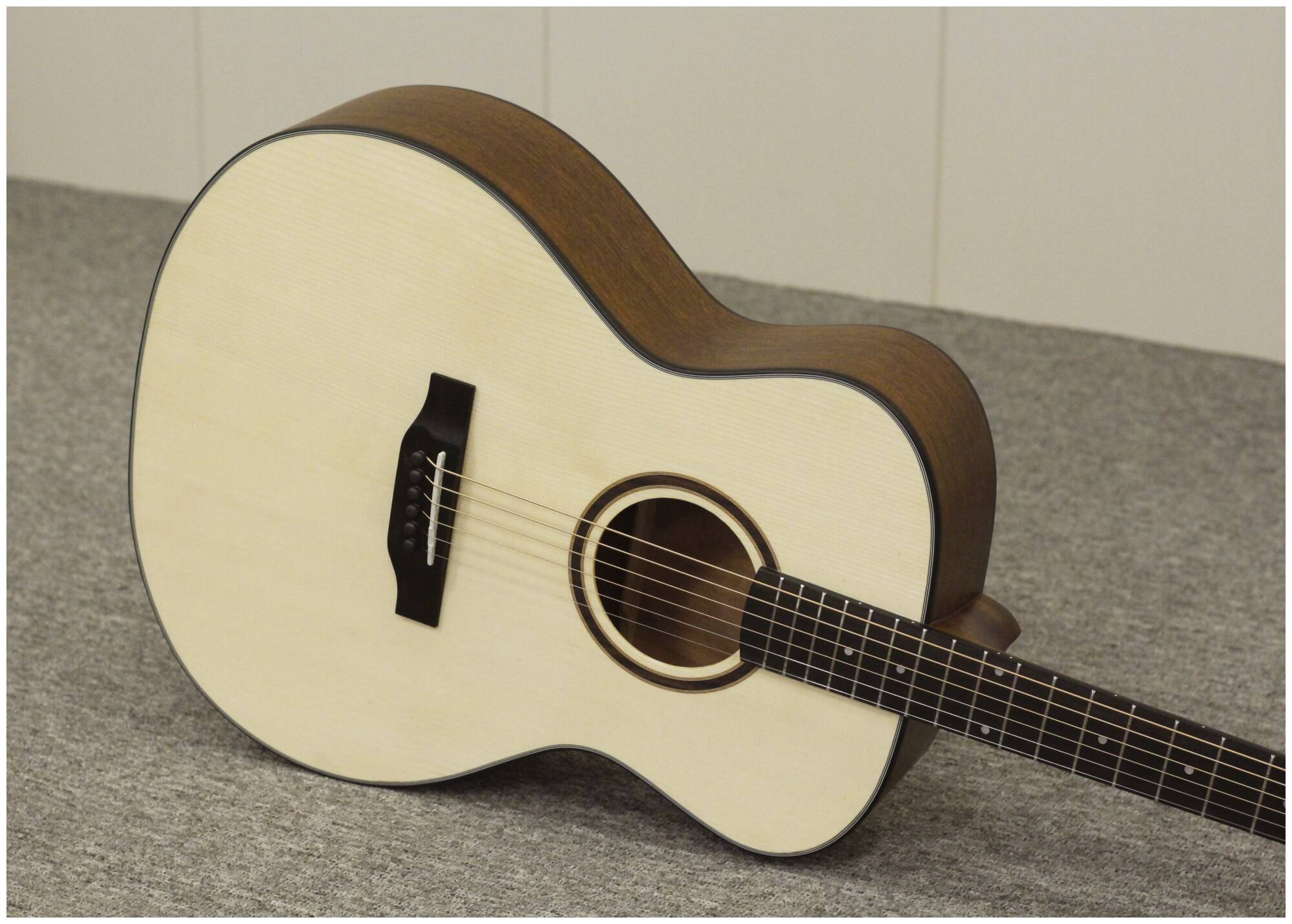 Акустическая гитара Crafter LITE G-16 — корпус и детали - фото 1