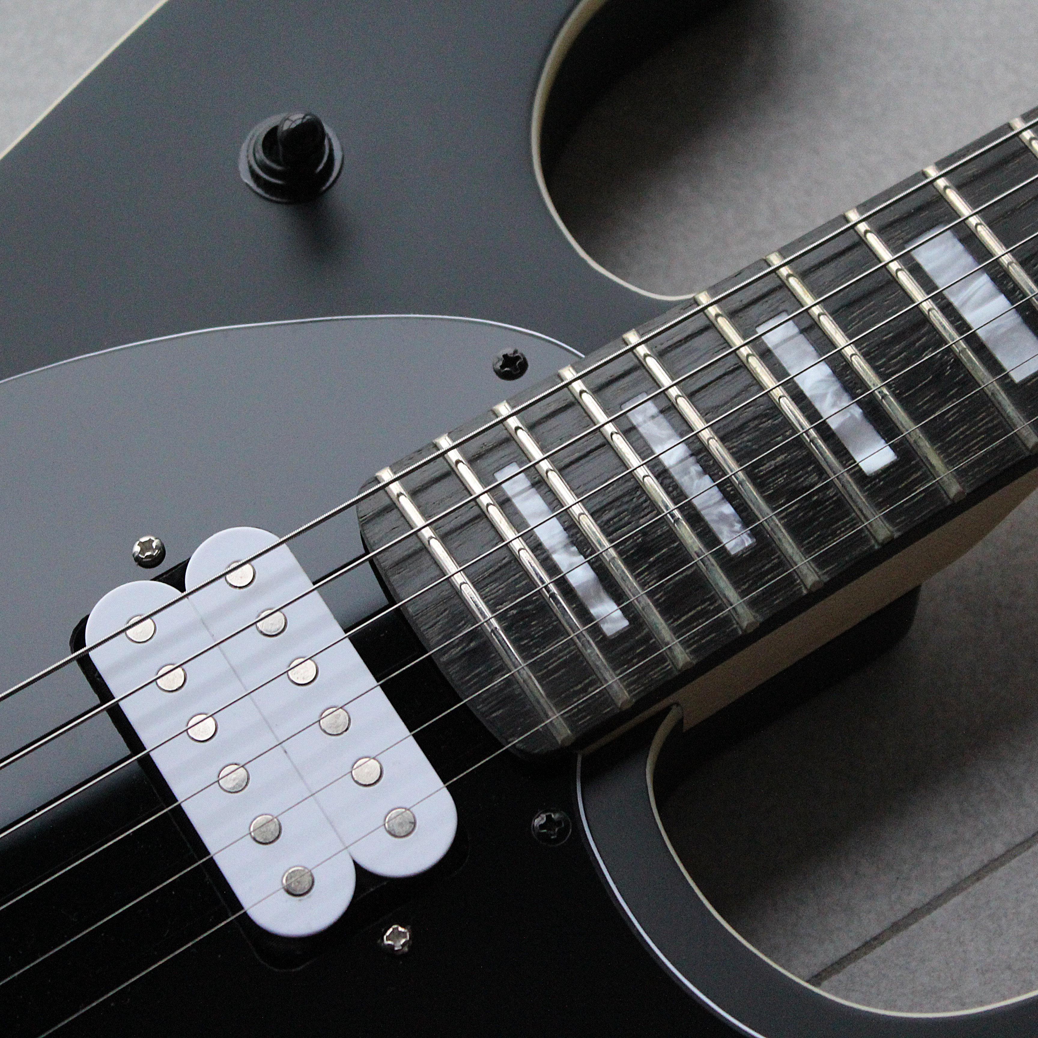 Электрогитара Kononykheen Guitars BREED-56-BK — детальное фото - фото 5