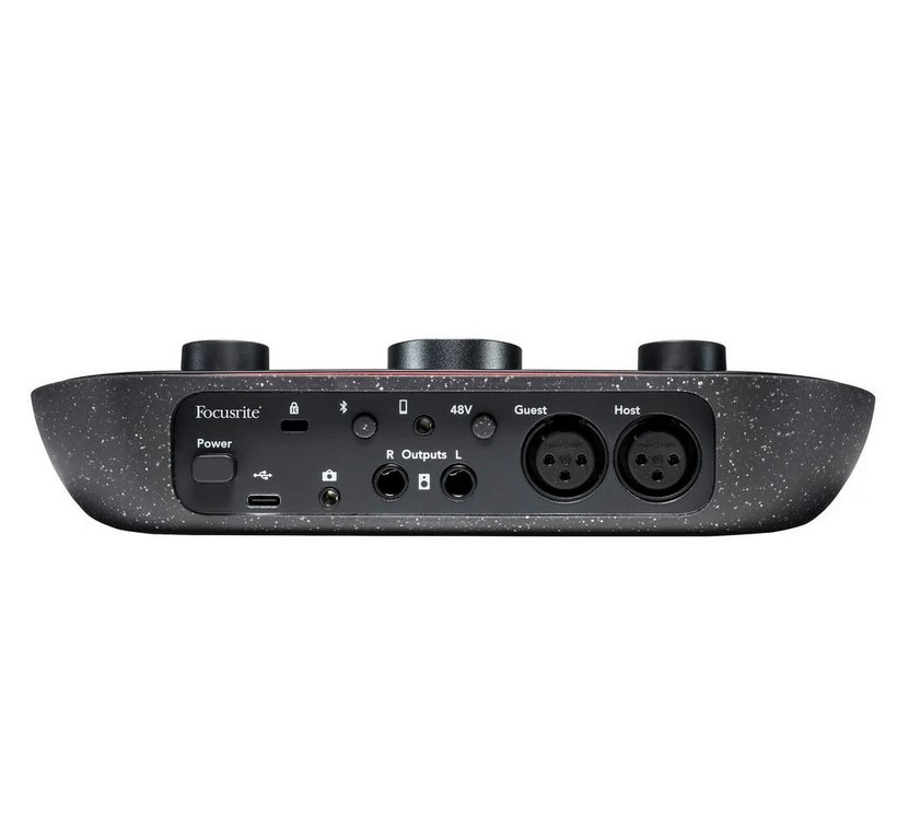 USB-аудиоинтерфейс Focusrite Vocaster Two Studio — разъёмы и органы управления - фото 1