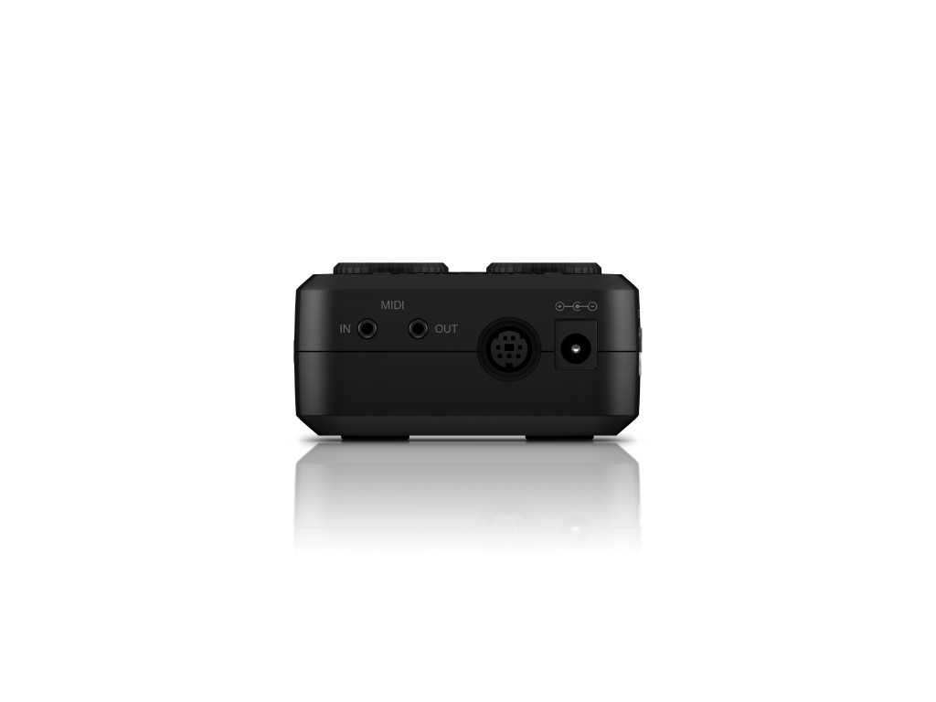 Портативный аудиоинтерфейс IK Multimedia iRig PRODUOIO — разъёмы и органы управления - фото 2