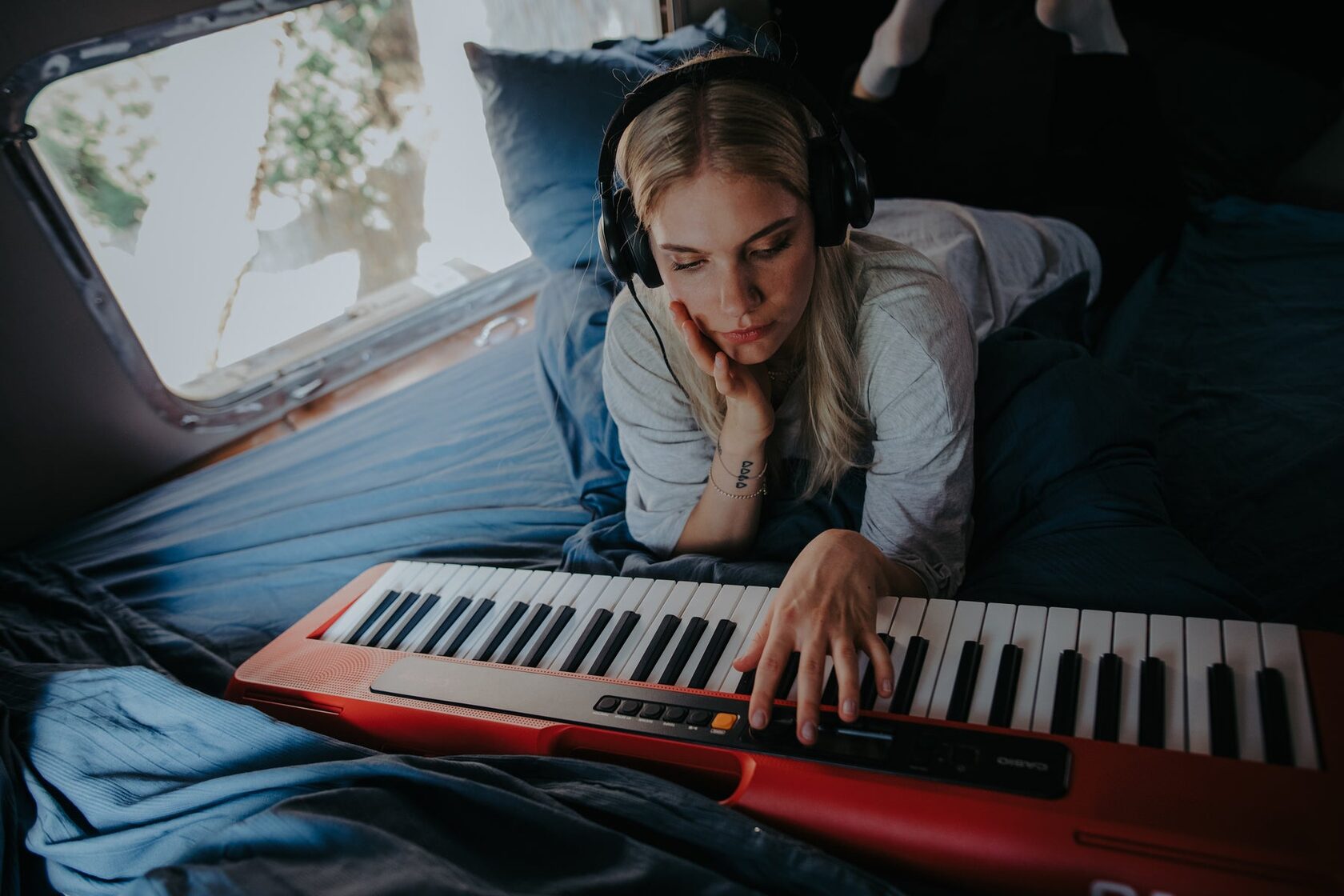 Синтезатор Casio CT-S200RD - Главное