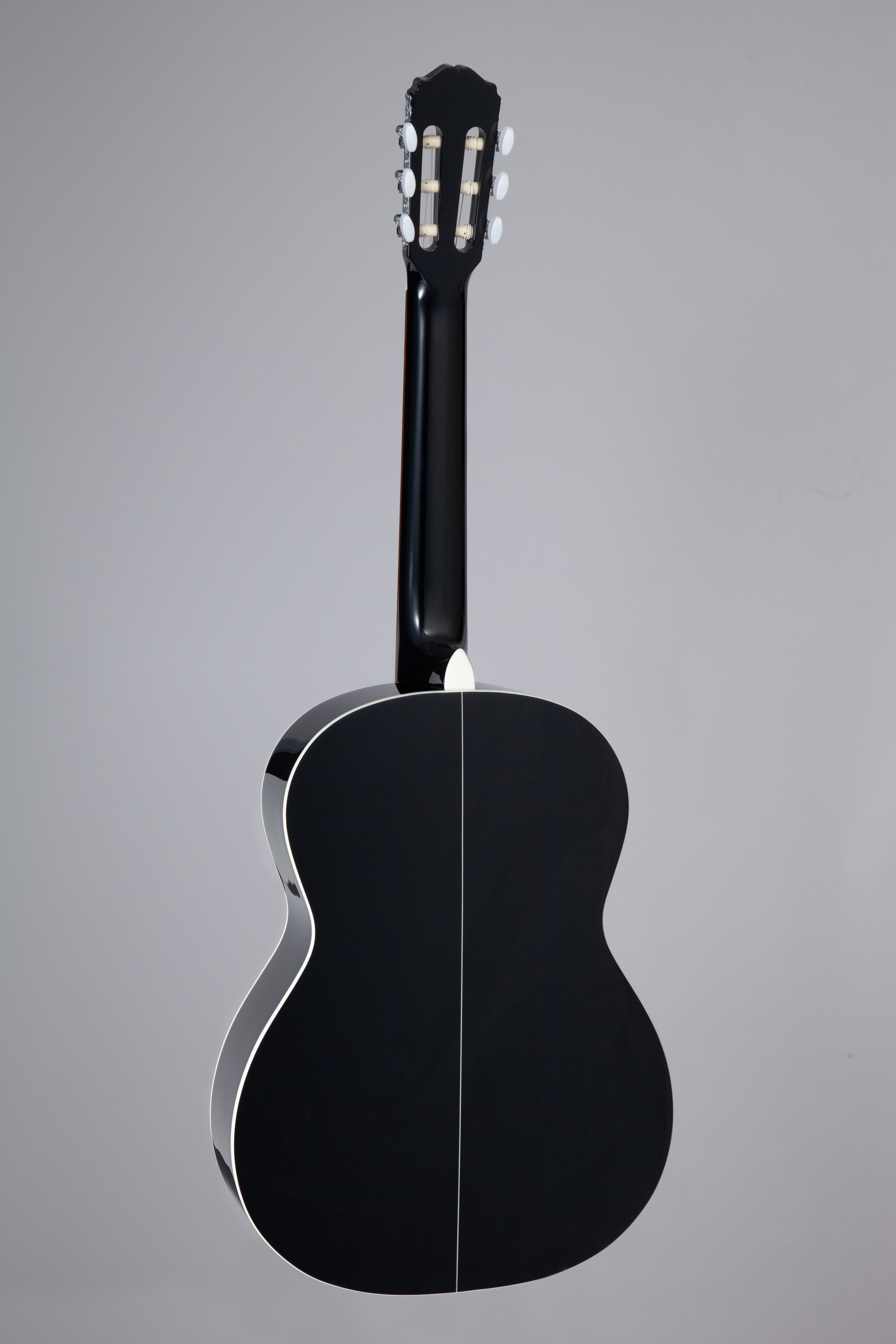 Классическая гитара Takamine GC2 BLK — корпус и детали - фото 1