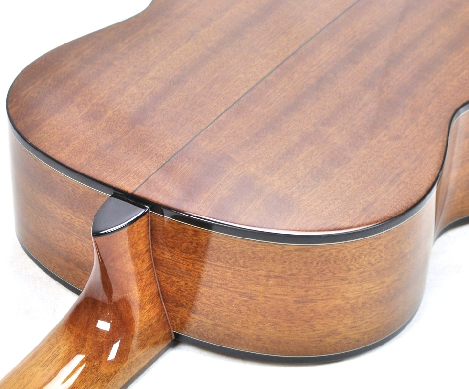 Классическая гитара Takamine GC3 NAT — корпус и детали - фото 1
