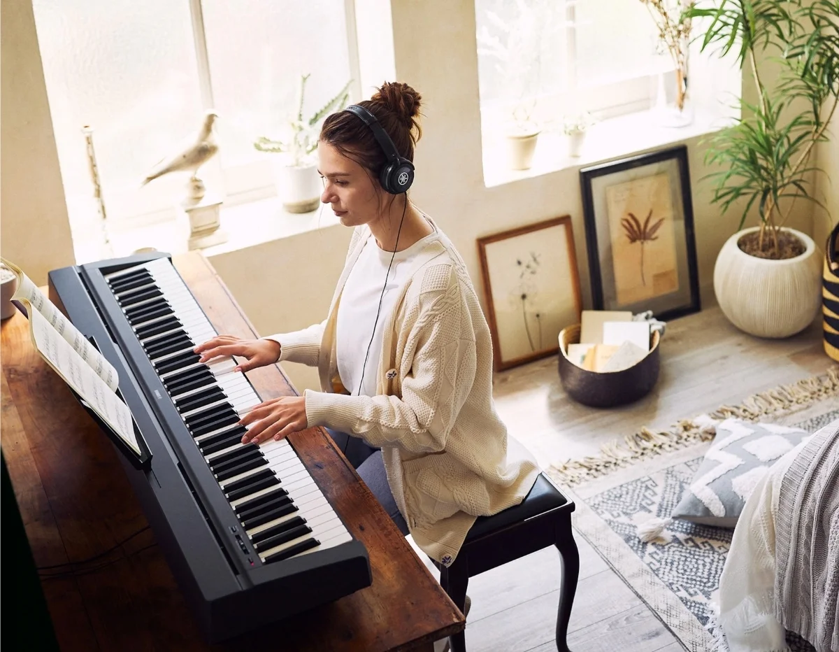 Аренда Yamaha P-45B, стойка и педаль в комплекте - фото 3