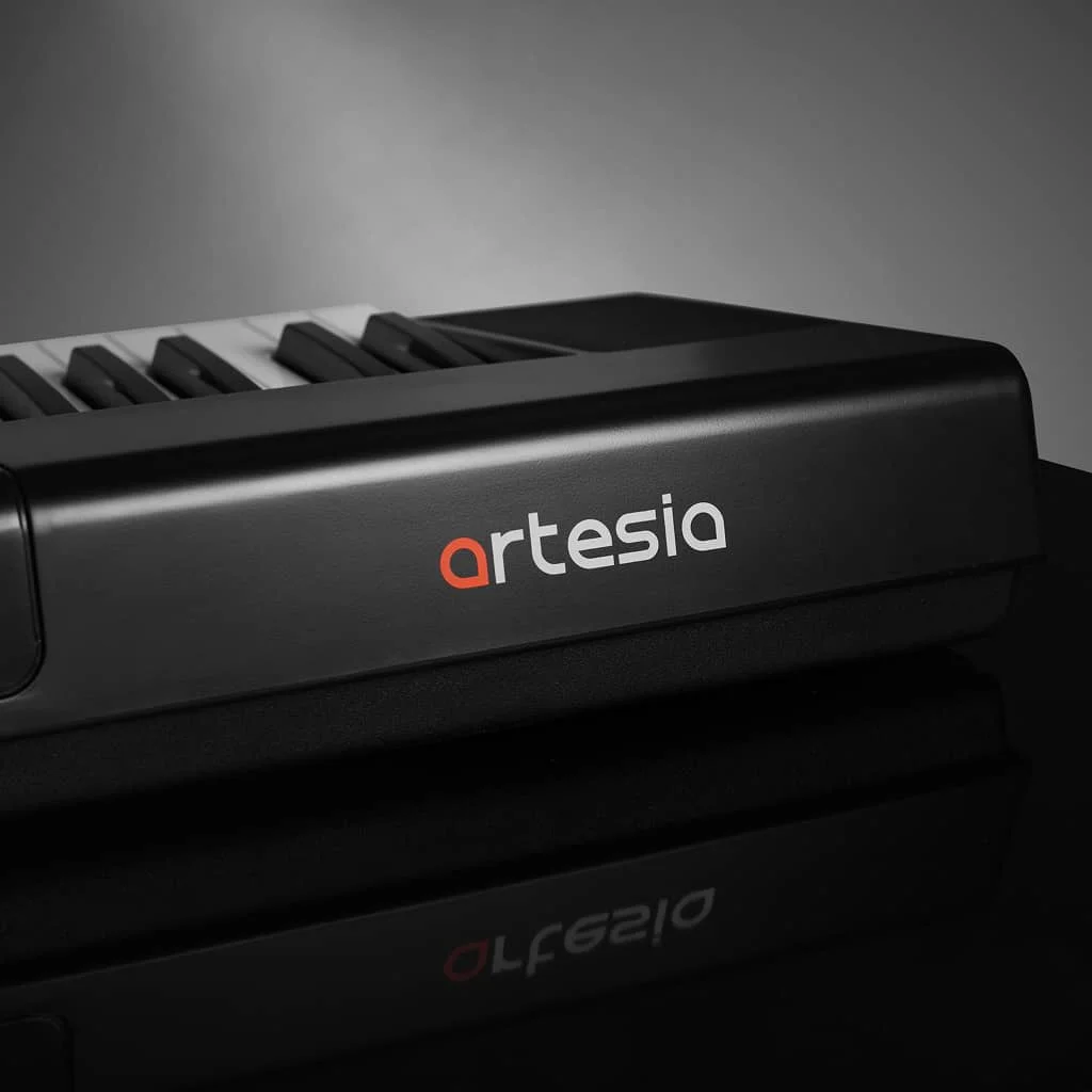 Цифровое пианино Artesia A-61 BK - фото 3