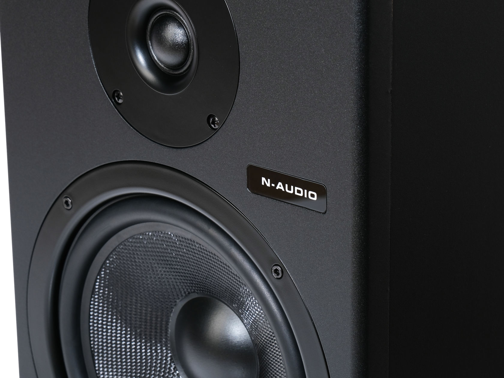 Студийный монитор N-Audio C8 — корпус и детали - фото 5