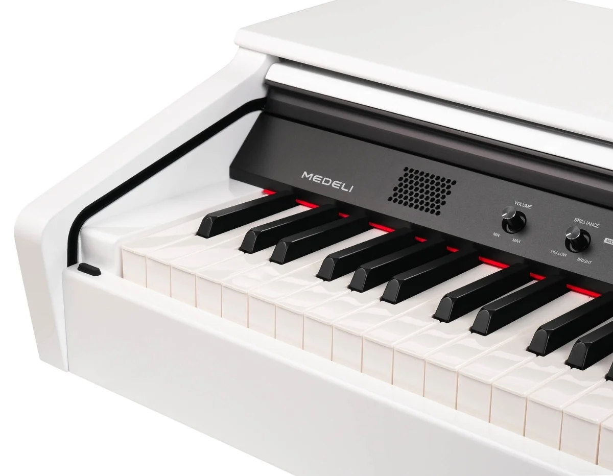 Цифровое пианино Medeli DP330 GW - фото 1