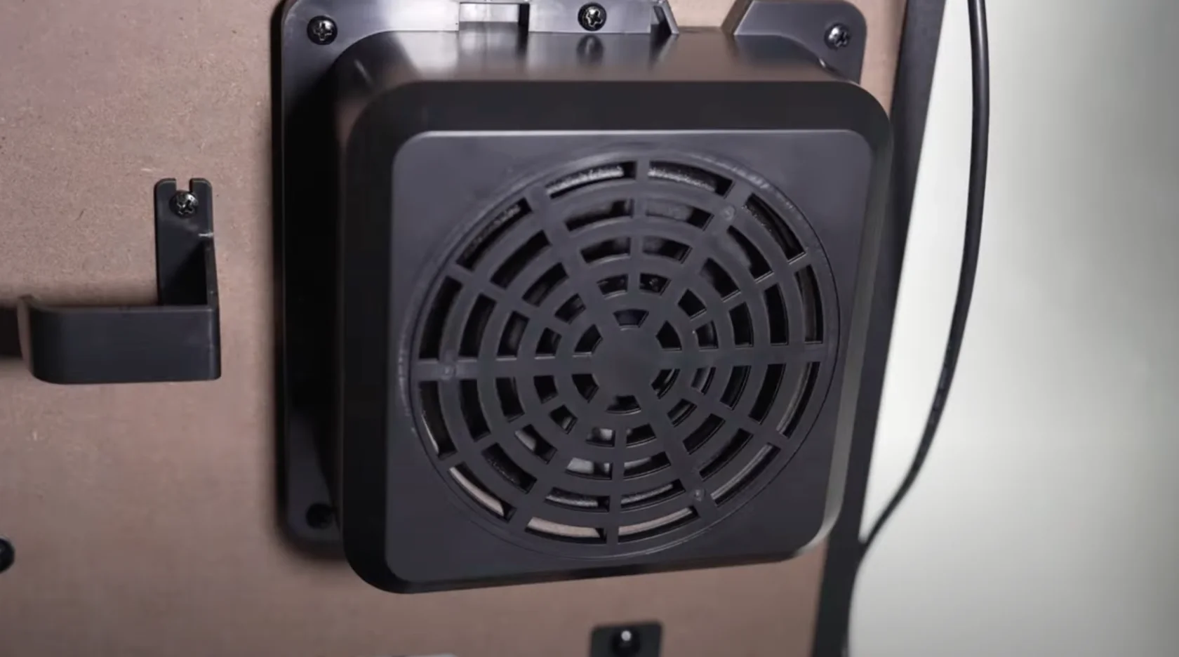 динамики WK-310 снаружи